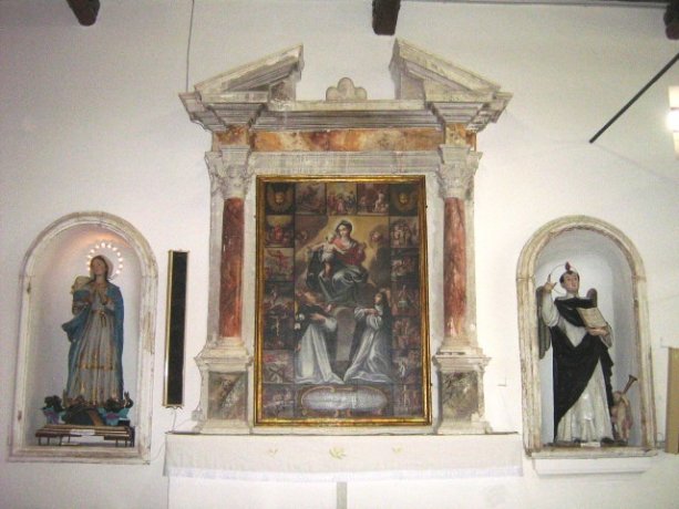 Parete di destra san Vincenzo, Immacolata, altare della Beata Vergine del Rosario